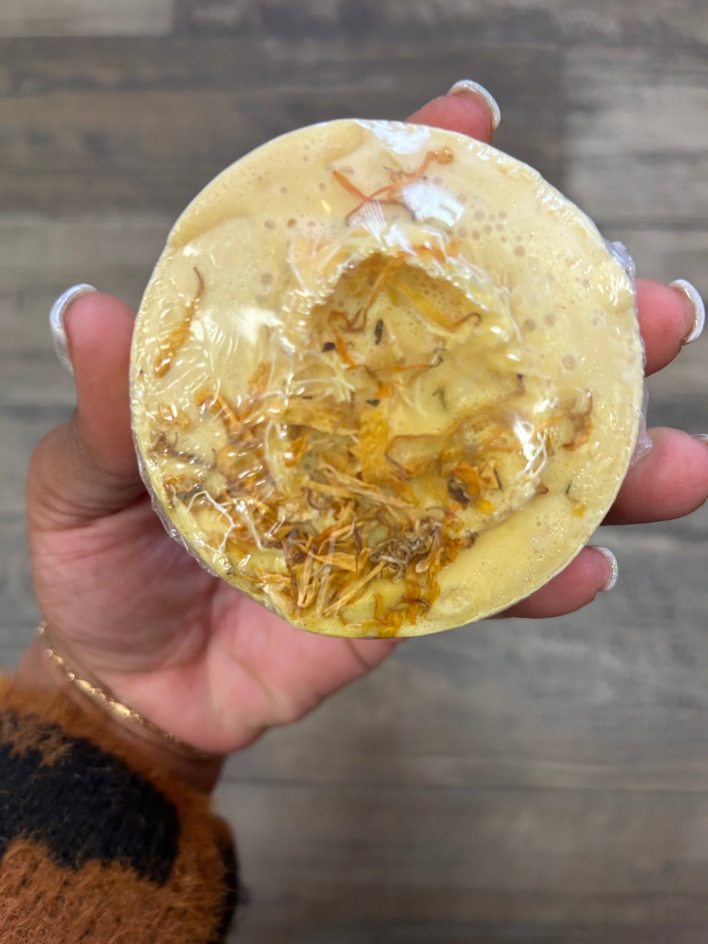 Turmeric Exfoliating Loofah | Bar Soap Health & Beauty AFRO HERBALIST