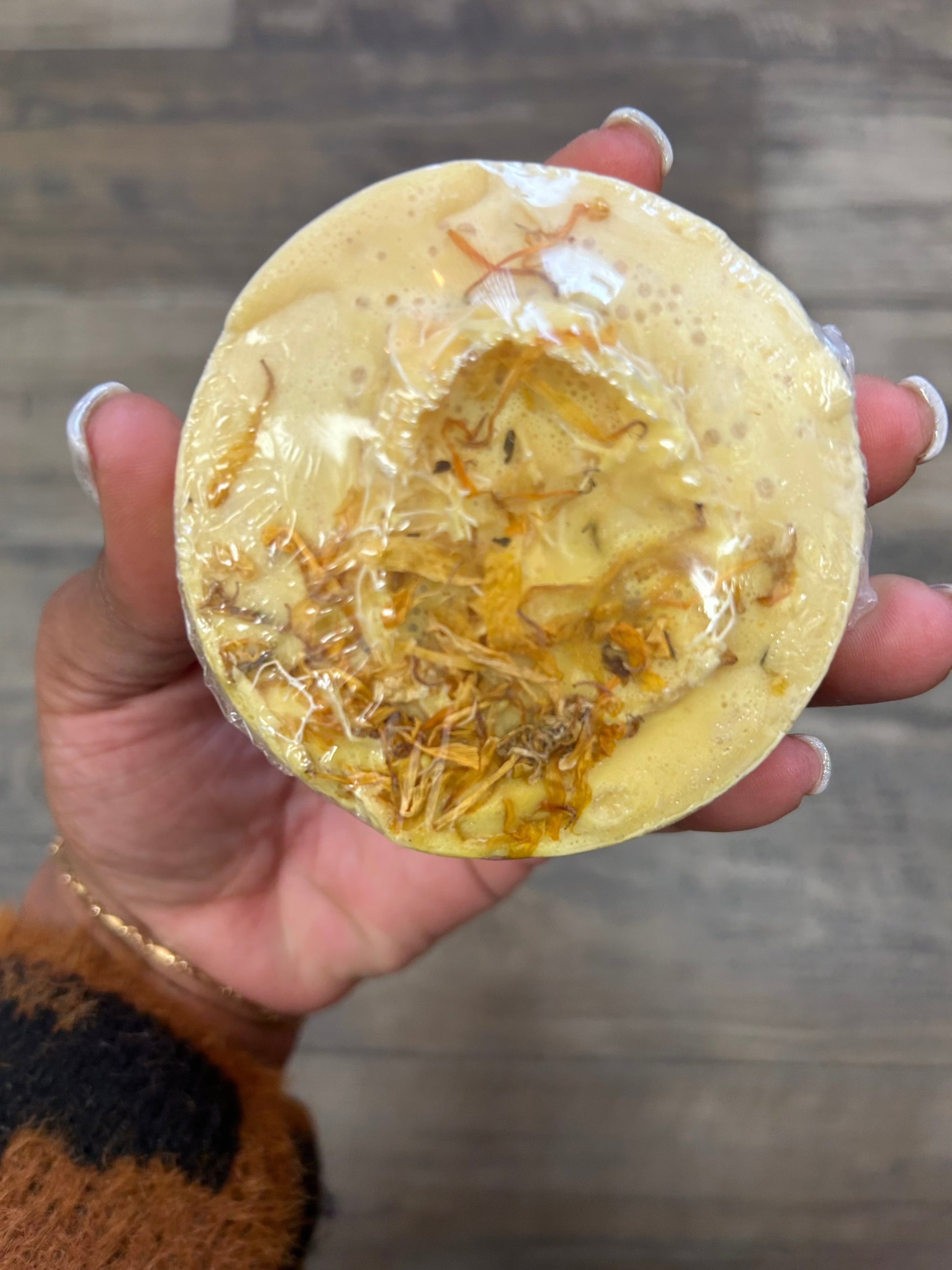 Turmeric Exfoliating Loofah | Bar Soap Health & Beauty AFRO HERBALIST   