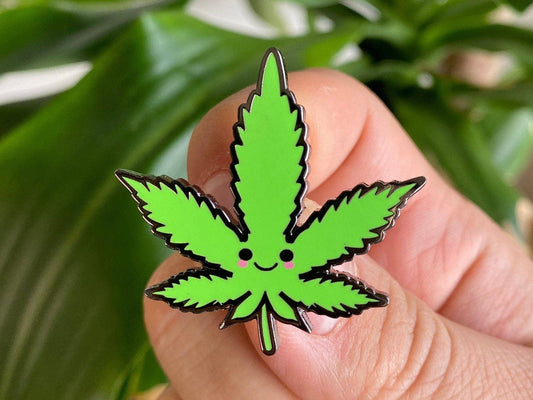 Green Weed Leaf | Hard Enamel Pin pin Hype Pins   